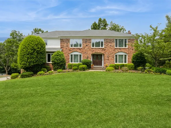 44 Snowdrop Drive, New City, NY 10956