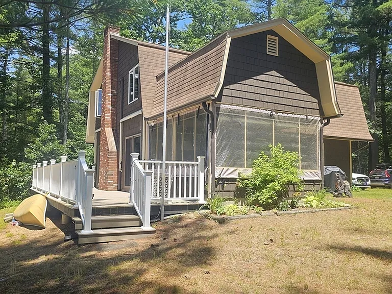 104 Prouty Ln — Photo 7