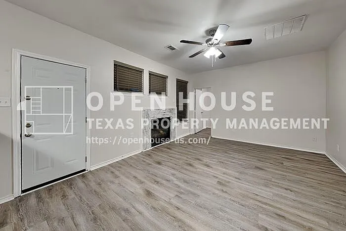 3203 W Kingsbrook Dr — Photo 3