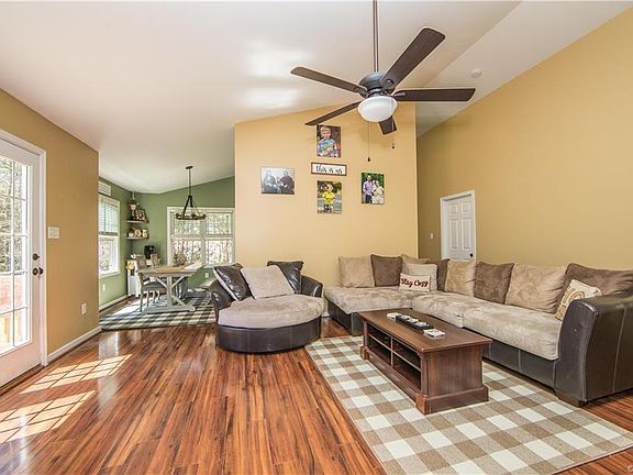 2nd image of 10437 Chesdin Ridge Dr