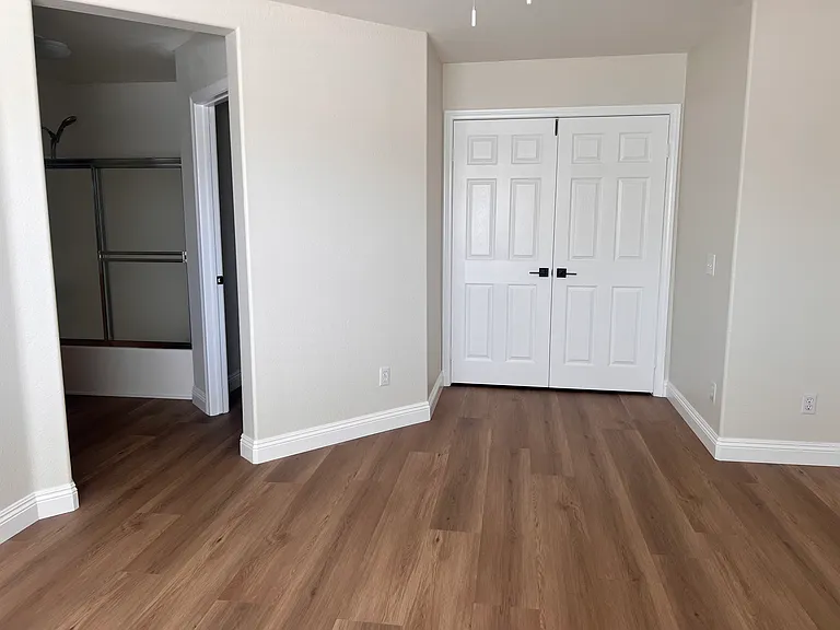 Master Double Doors