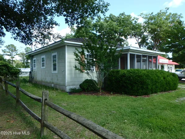 2400 Holden Beach Road SW, Supply, NC 28462