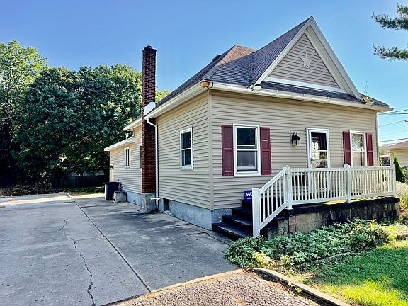 2nd image of 1405 E Kent St