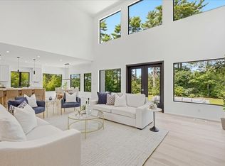 3 Kestrel Way, Carver, MA 02330