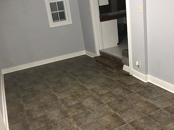 5th image of 1624 Florence St