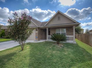8302 Foxwood Chase, San Antonio, TX 78254