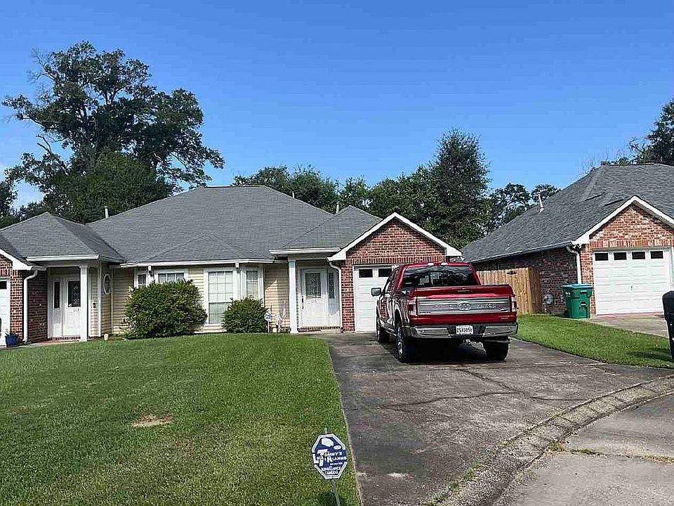 1st image of 115 Evergreen Dr
