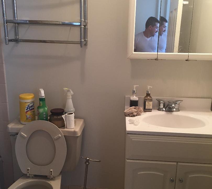 2nd image of 205 Christopher Columbus Dr APT 2