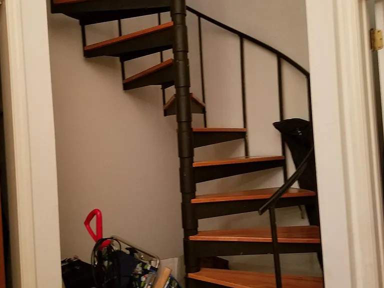 1901 Mount Vernon St #1 — Photo 8