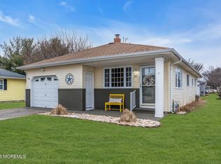 16 San Juan Court, Toms River, NJ