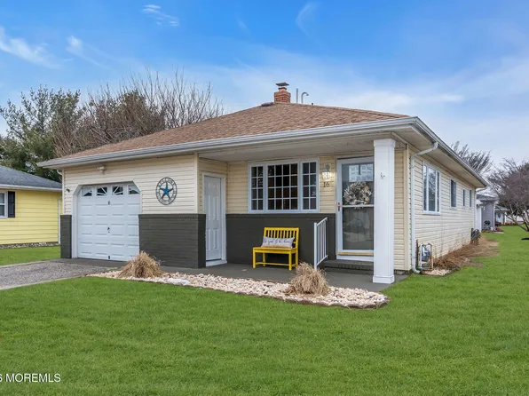 16 San Juan Court, Toms River, NJ 08757