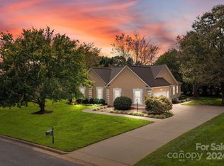 109 Overhill Dr, Salisbury, NC 28144