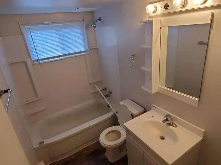 608 Sheridan Rd — Photo 5