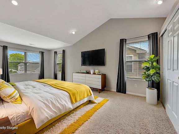 4th image of 8554 Deerway Dr