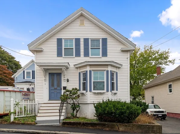 9 Lyme St, Salem, MA 01970
