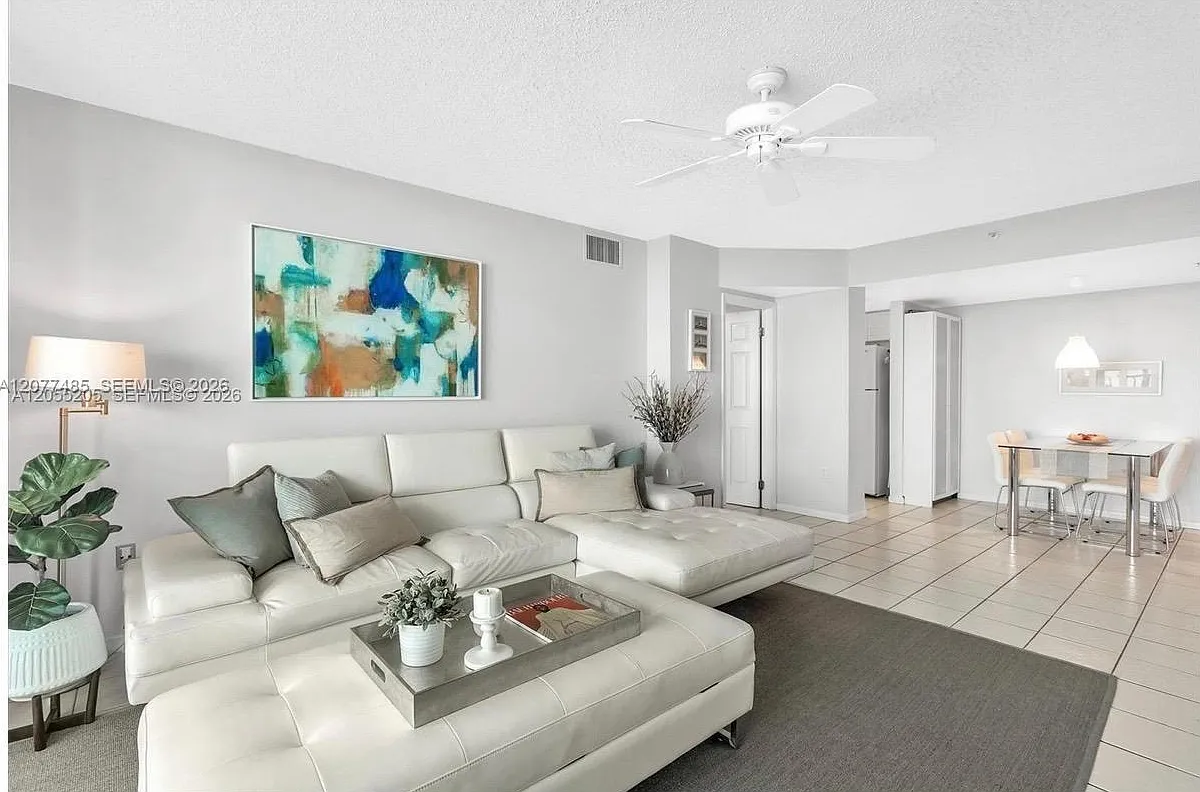 800 Claughton Island Dr — Photo 3
