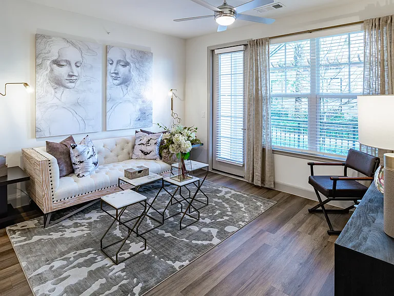 Alys Crossing Apartments — Photo 28