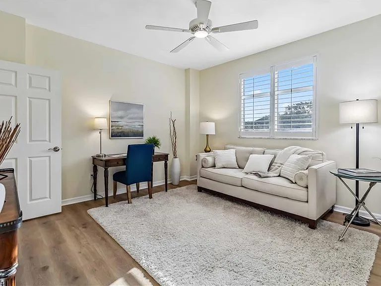 1001 Arbor Lake Dr #101 — Photo 6