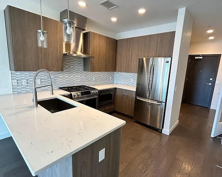 1616 S Broadway St #204 — Photo 3
