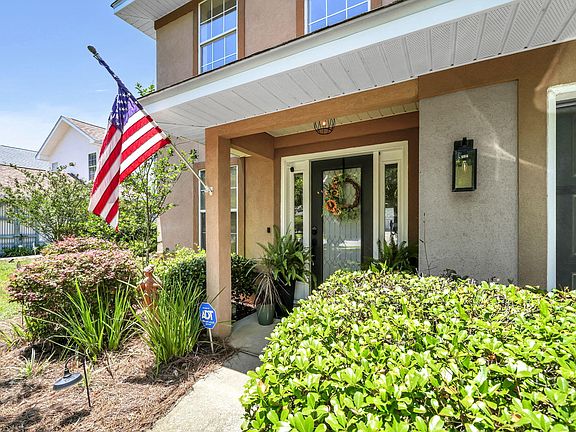 3rd image of 723 Loblolly Bay Dr