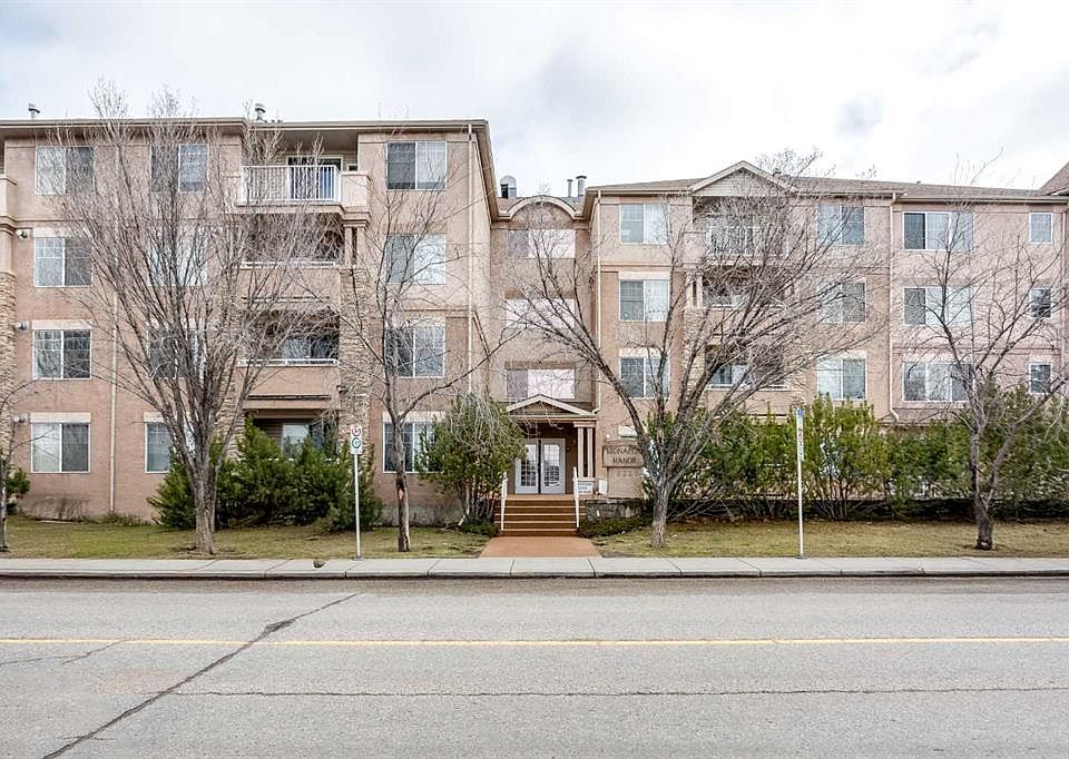 1st image of 15320 E Bannister Rd SE #105