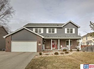 4110 Fossil Creek Cir, Lincoln, NE 68516