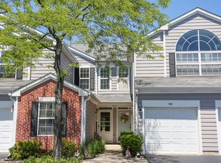 53 Coolidge Ct UNIT B, Streamwood, IL 60107