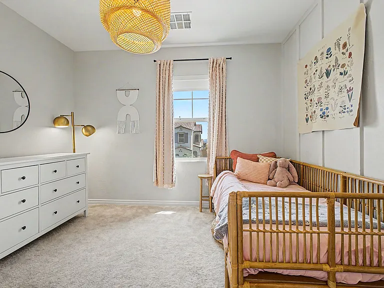 8137 Skye Plum St — Photo 31