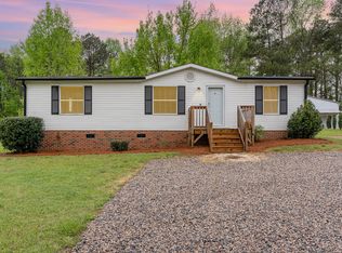 815 W Watson Rd, Benson, NC 27504