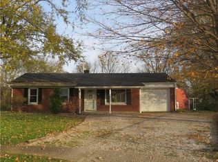 810 Edgewood Dr, Mooresville, IN