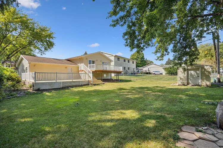 1807 Alden Ave — Photo 19