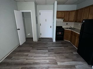 308 Maple Ave #5, Westbury, NY 11590