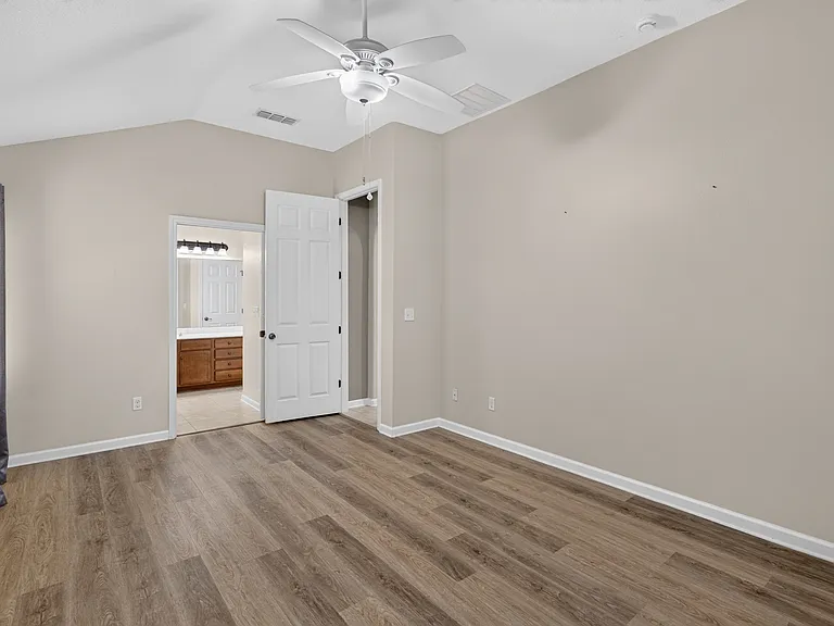 73 Durango Dr — Photo 28