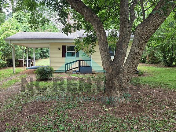 3rd image of 3211 Donnell St