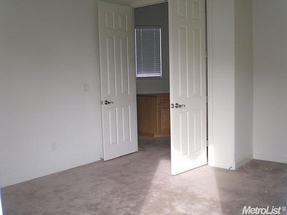 5th image of 8545 Santiago Cir