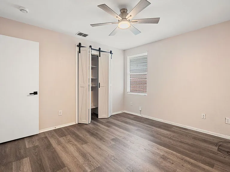 5405 Mountain Pointe Dr — Photo 14