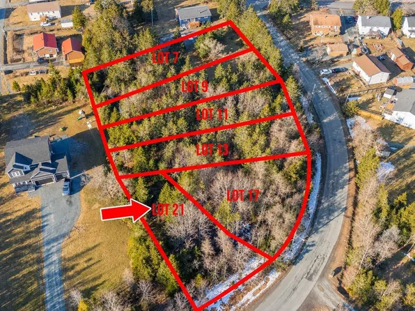 21 Murray Rd, Halifax, NS B3G 1S3