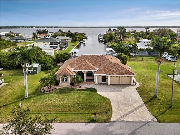 3rd image of 3282 Spicewood Dr