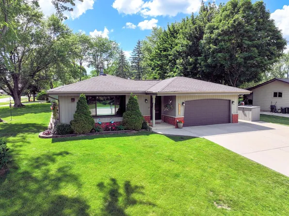 W133S6873 Bristlecone COURT, Muskego, WI 53150