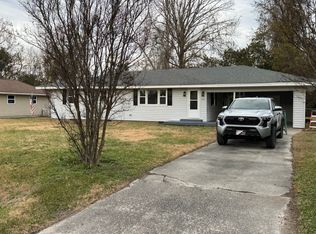 112 Ranch Dr, Elizabeth City, NC 27909