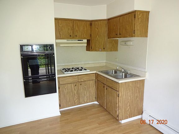 2nd image of 240 W Quincy St #D