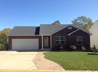 2326 Gloucester Rd, High Ridge, MO 63049