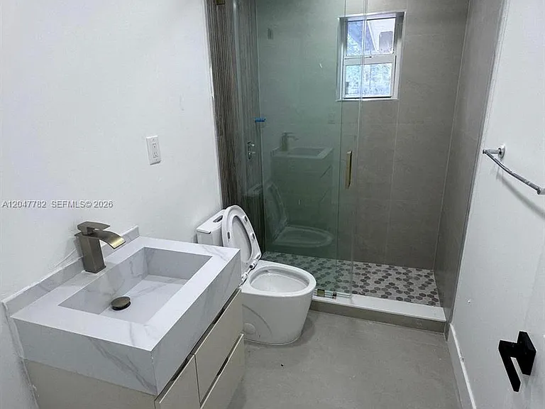 4380 SW 49th Ct — Photo 8