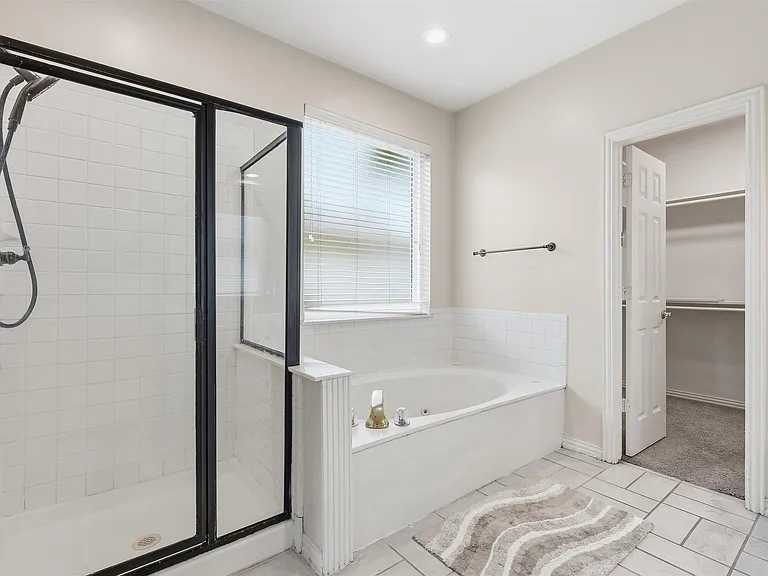 11317 Sunrise Ln — Photo 5