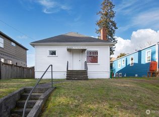 8609 Corliss Ave N, Seattle, WA 98103