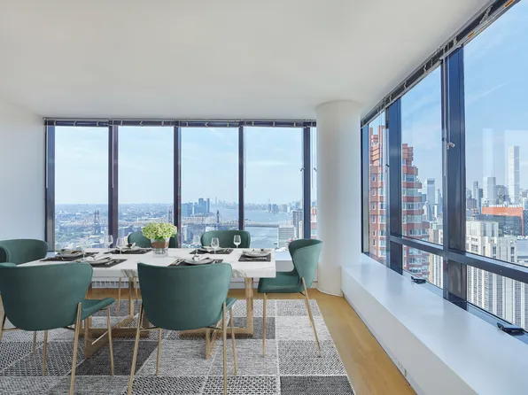 525 East 72nd Street 44I image 1 of 15