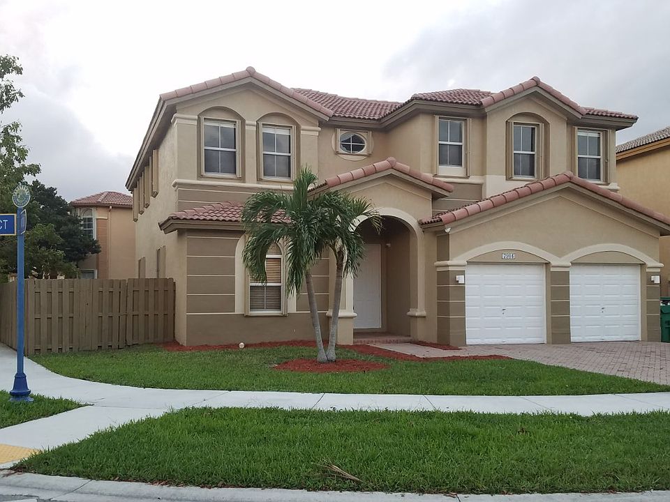 1st image of 7984 NW 111th Ct