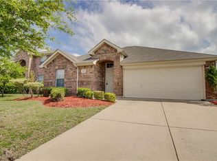 2117 Cone Flower Dr, Forney, TX 75126