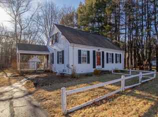671 Common St, Walpole, MA 02081