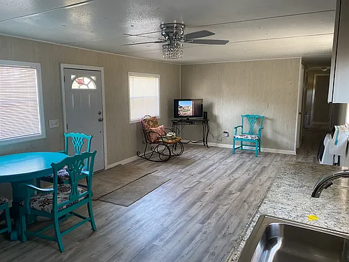 838 Deer Ln Photo 1
